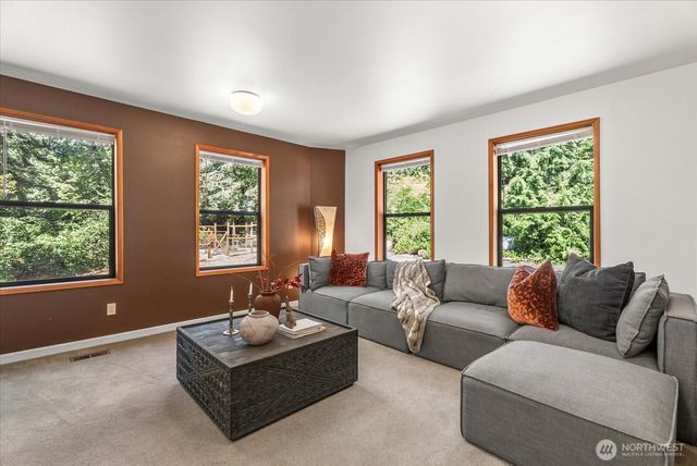 19407 228th Avenue SE, Maple Valley, WA 98038