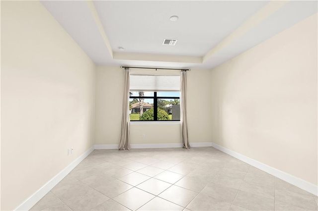 4347 Beauty Leaf Circle, Vero Beach, FL 32967