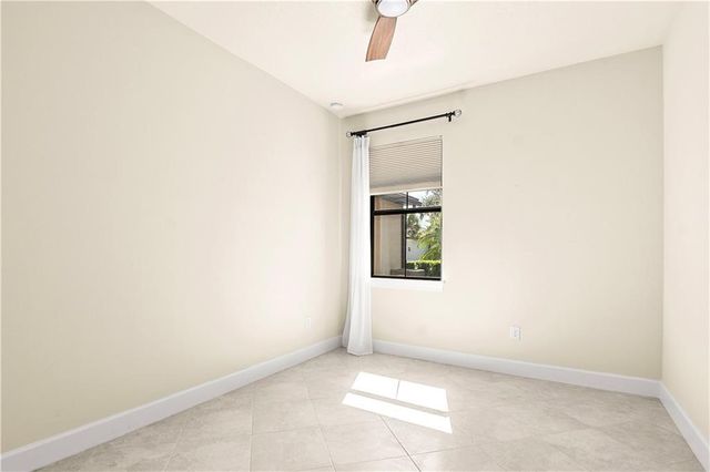 4347 Beauty Leaf Circle, Vero Beach, FL 32967