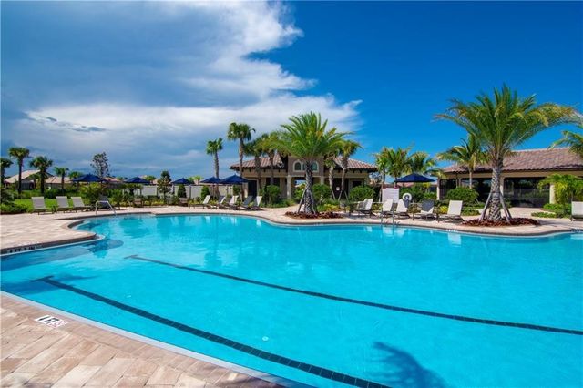 4347 Beauty Leaf Circle, Vero Beach, FL 32967