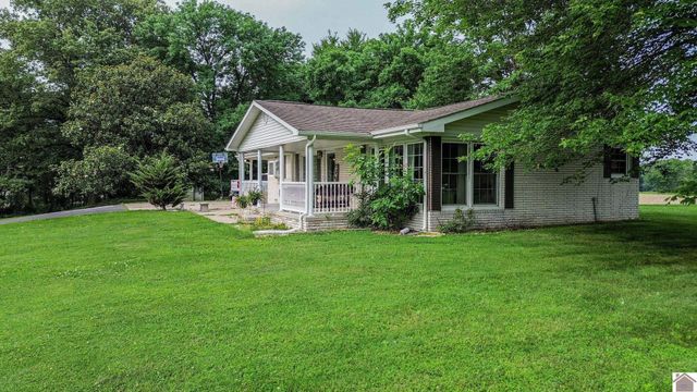 831 County Road 1006, Bardwell, KY 42023