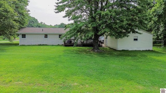 831 County Road 1006, Bardwell, KY 42023
