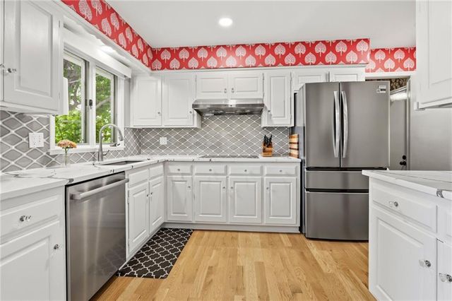 9970 Marty Street, Overland Park, KS 66212