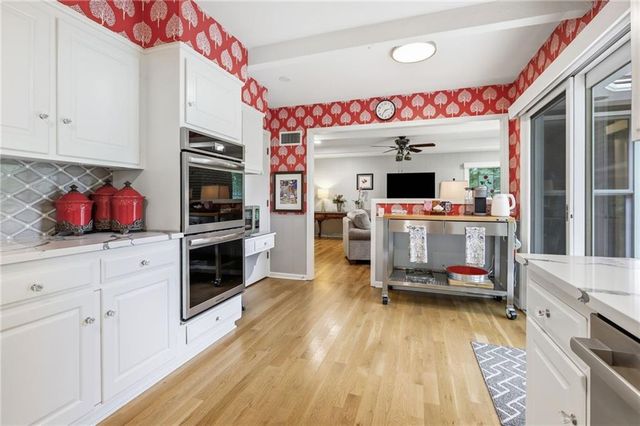 9970 Marty Street, Overland Park, KS 66212