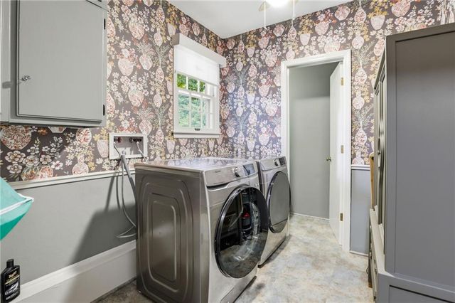 9970 Marty Street, Overland Park, KS 66212
