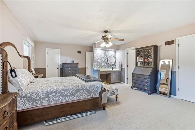 9970 Marty Street, Overland Park, KS 66212
