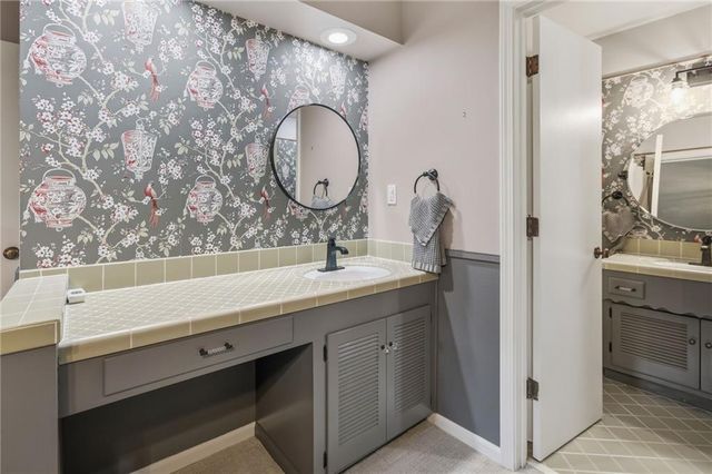 9970 Marty Street, Overland Park, KS 66212