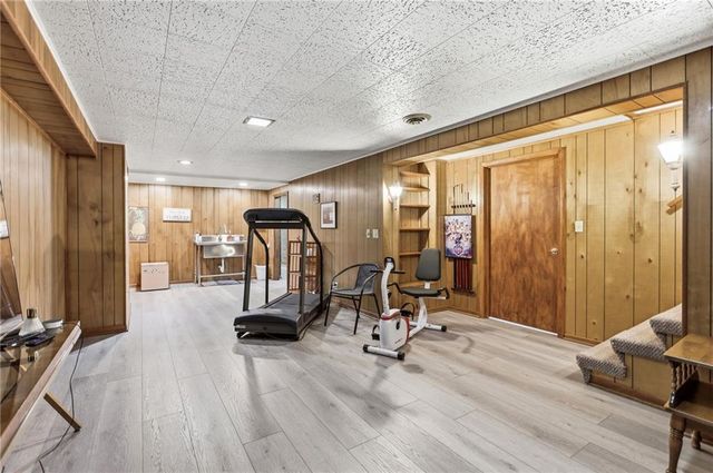 9970 Marty Street, Overland Park, KS 66212