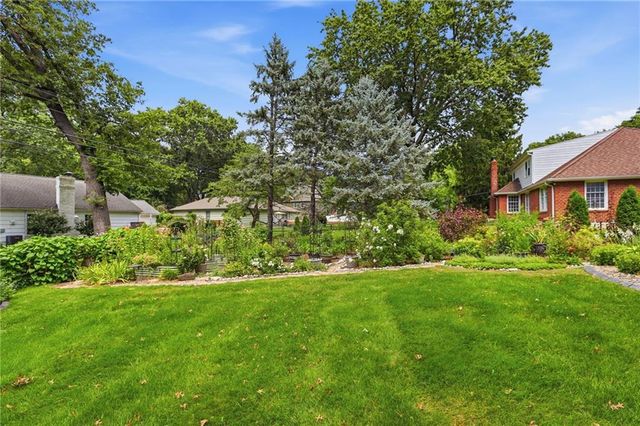 9970 Marty Street, Overland Park, KS 66212