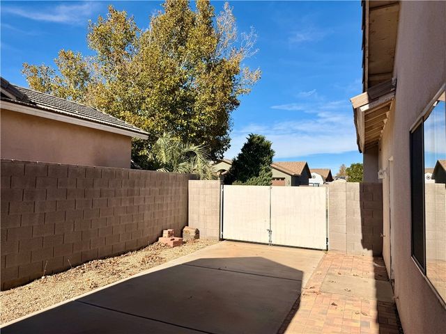 2018 Gene Autry Drive, Kingman, AZ 86409