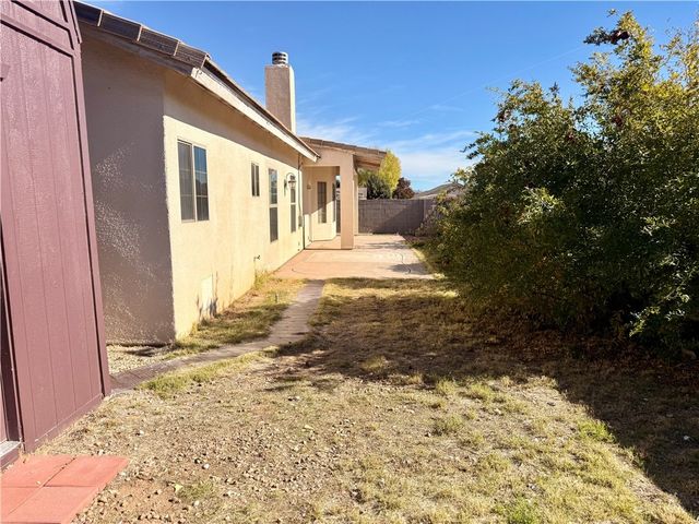 2018 Gene Autry Drive, Kingman, AZ 86409