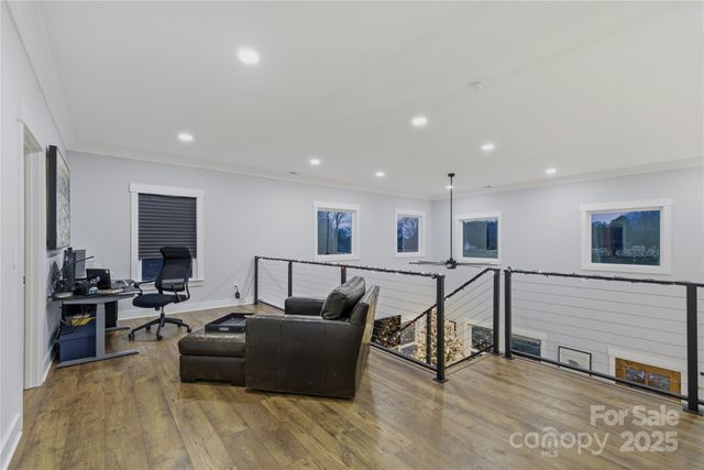 2062 Vineyard Estates Lane, Lincolnton, NC 28690