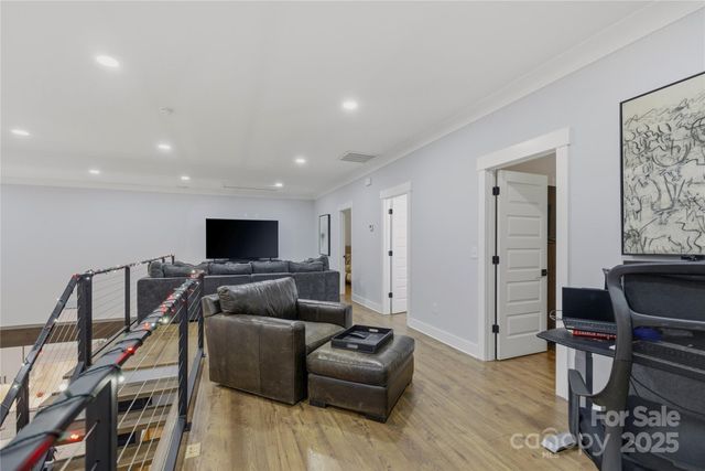 2062 Vineyard Estates Lane, Lincolnton, NC 28690