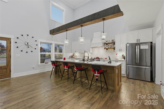 2062 Vineyard Estates Lane, Lincolnton, NC 28690