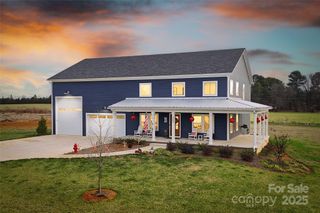 2062 Vineyard Estates Lane, Lincolnton, NC 28690