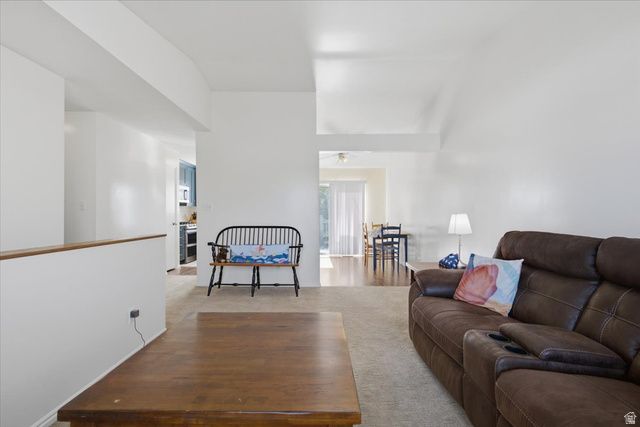 3016 S FETZER DR, Magna, UT 84044