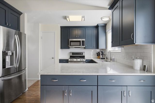 3016 S FETZER DR, Magna, UT 84044