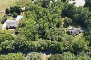 3924 Deer Run Drive NE, Conover, NC 28613
