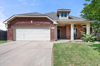 1205 Rosa Lane, Mansfield, TX 76063
