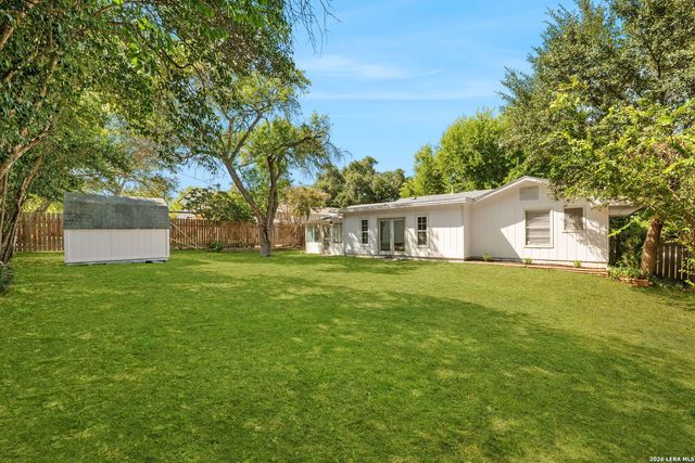 210 Fantasia St, San Antonio, TX 78216
