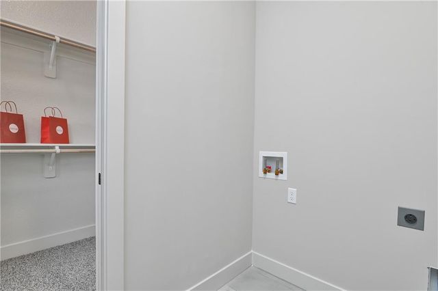 6101 Barth Road, Shawnee, KS 66226