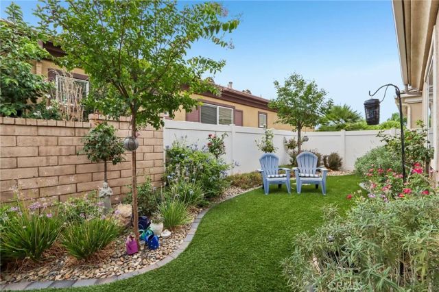 1645 Camino Cresta, Hemet, CA 92545