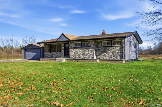 17901 Inkster Road, Brownstown Charter Township, MI 48174