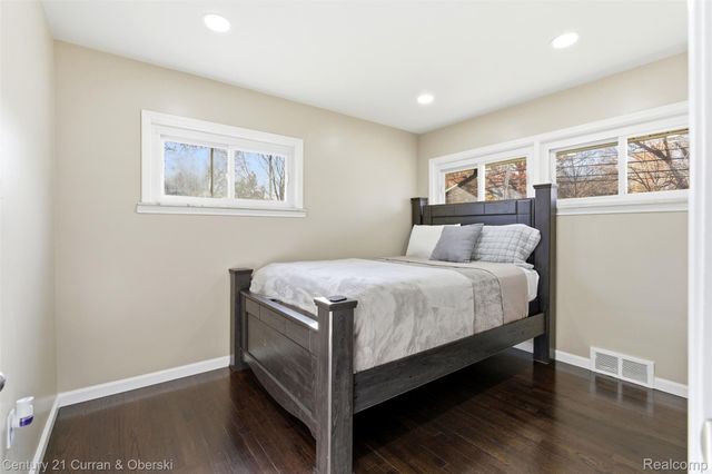 17901 Inkster Road, Brownstown Charter Township, MI 48174