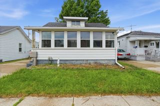 28041 Maple Street, Roseville, MI 48066