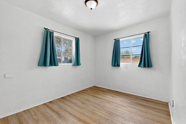 2529 Cardenas Drive NE, Albuquerque, NM 87110