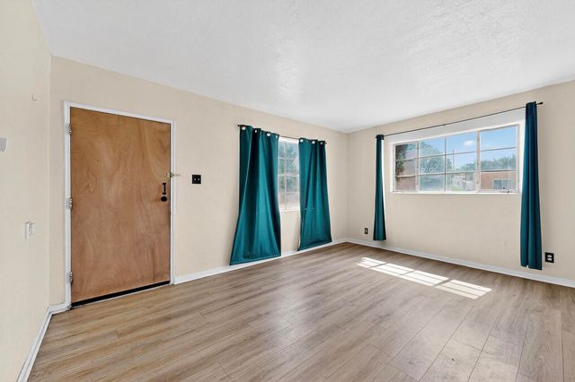 2529 Cardenas Drive NE, Albuquerque, NM 87110