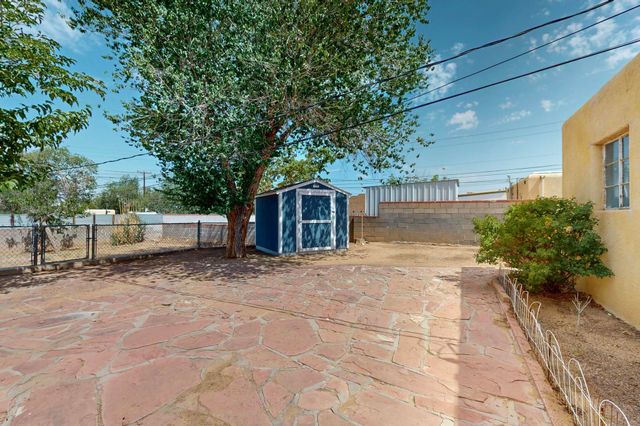 2529 Cardenas Drive NE, Albuquerque, NM 87110