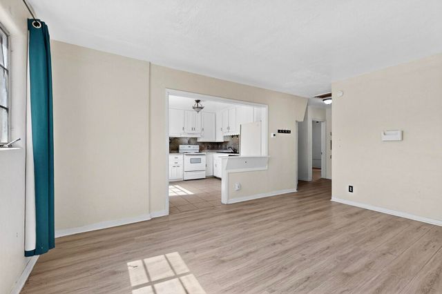 2529 Cardenas Drive NE, Albuquerque, NM 87110