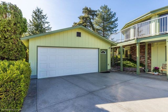 105 N Wright Blvd, Liberty Lake, WA 99019