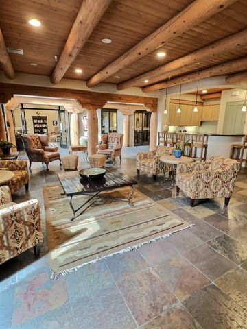 1405 Vegas Verdes 249, Santa Fe, NM 87507