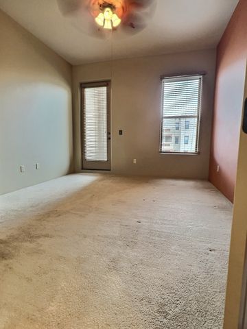 1405 Vegas Verdes 249, Santa Fe, NM 87507