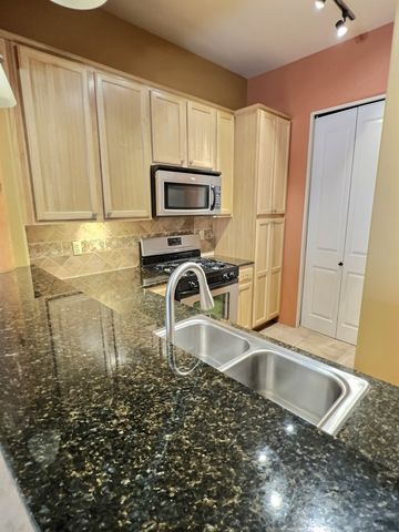 1405 Vegas Verdes 249, Santa Fe, NM 87507