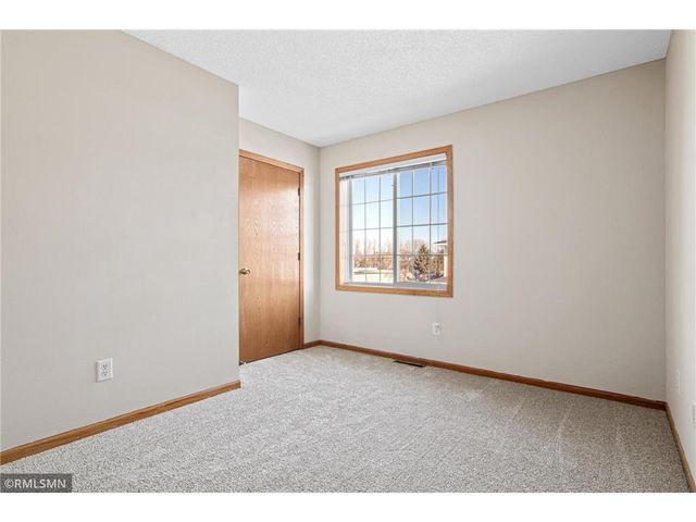 2509 Cobble Hill Court #H, Woodbury, MN 55125