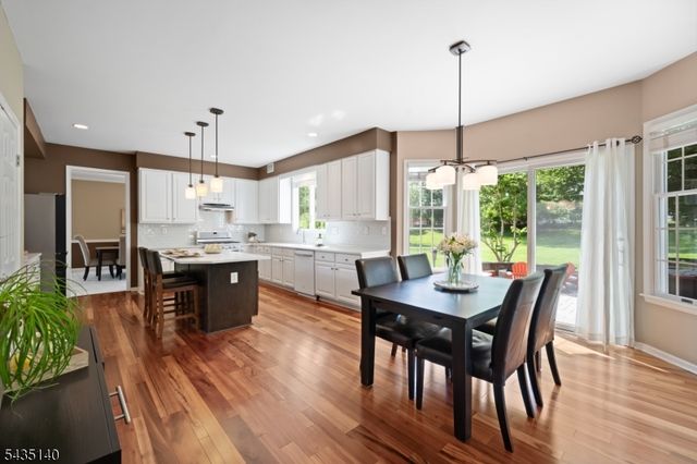4 Hastings Rd, Montgomery Twp., NJ 08502