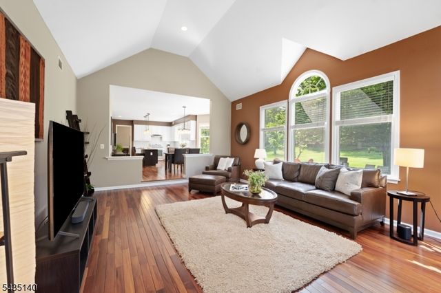 4 Hastings Rd, Montgomery Twp., NJ 08502