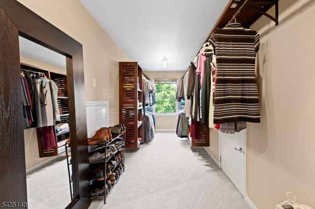 4 Hastings Rd, Montgomery Twp., NJ 08502