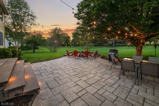 4 Hastings Rd, Montgomery Twp., NJ 08502