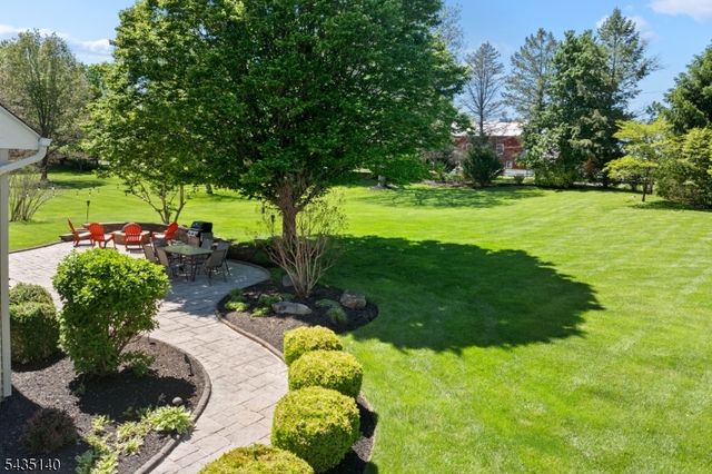 4 Hastings Rd, Montgomery Twp., NJ 08502
