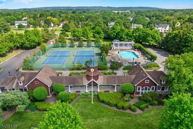 4 Hastings Rd, Montgomery Twp., NJ 08502