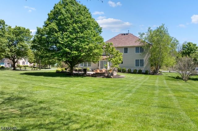 4 Hastings Rd, Montgomery Twp., NJ 08502