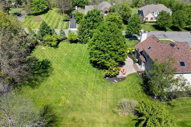 4 Hastings Rd, Montgomery Twp., NJ 08502