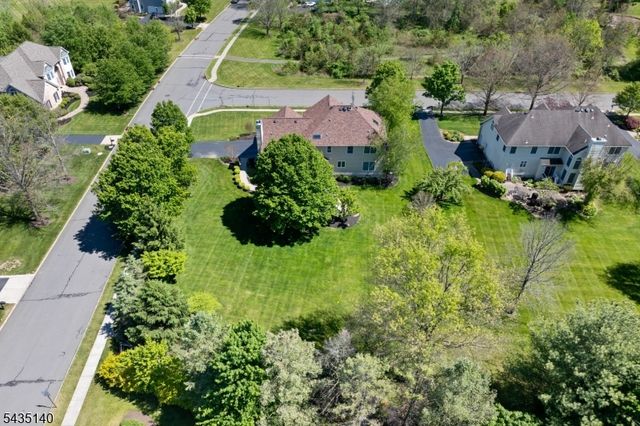 4 Hastings Rd, Montgomery Twp., NJ 08502