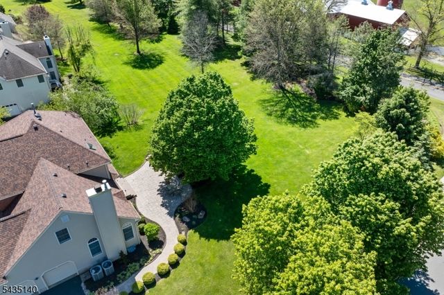 4 Hastings Rd, Montgomery Twp., NJ 08502