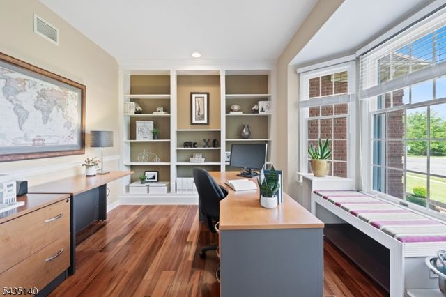 4 Hastings Rd, Montgomery Twp., NJ 08502