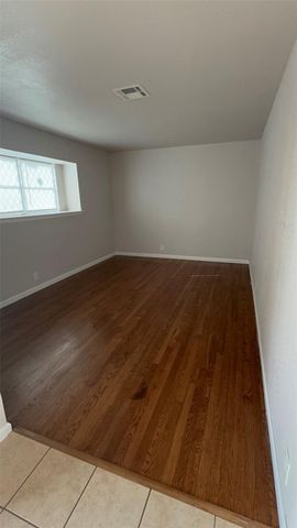 14523 Alrover Street, Houston, TX 77045